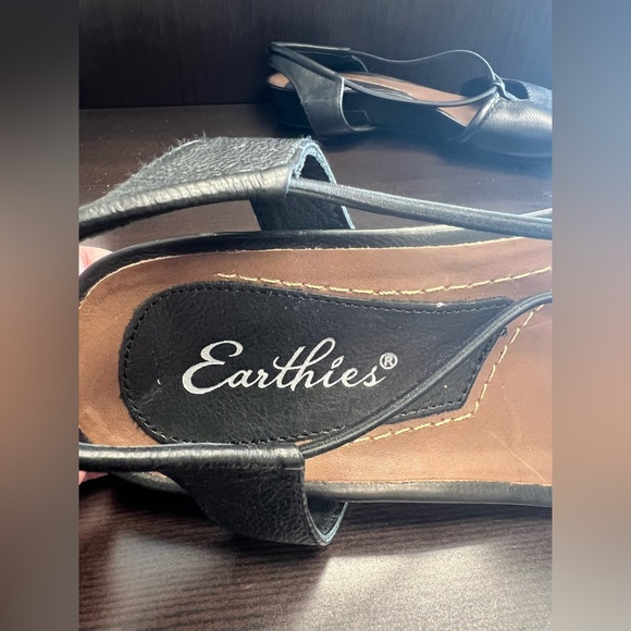 Earthies Women's Sz 8.5 Lacona Leather Black Slingback Sandals - Picture 9 of 10